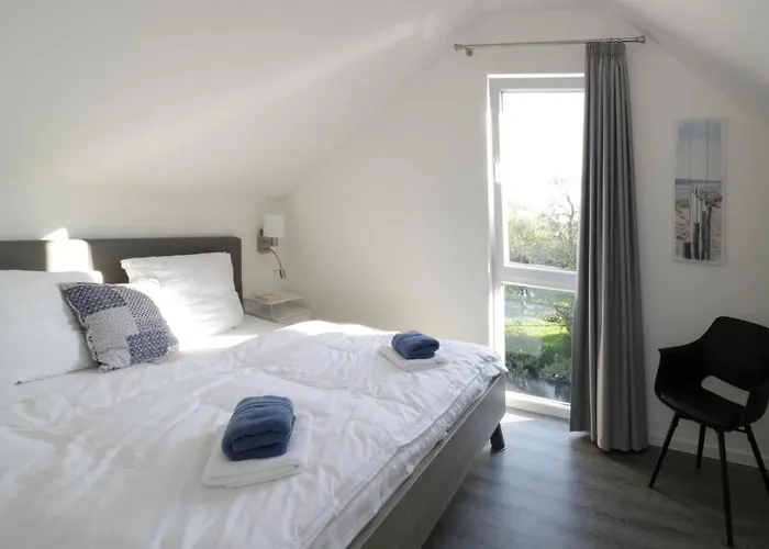 Haus Nr 34, Fischerhus * Schillig